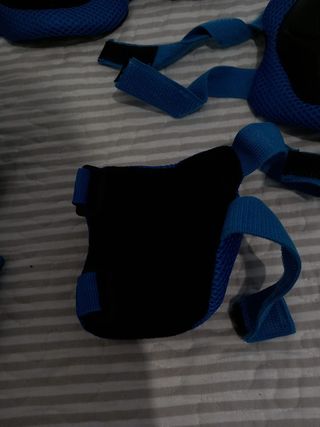 Patines de línea con rodilleras y coderas