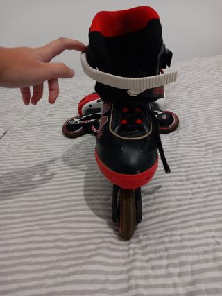 Patines de línea con rodilleras y coderas