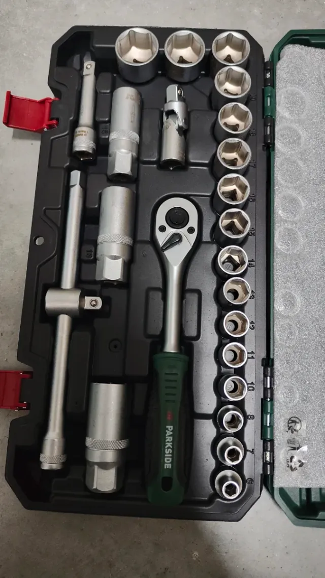 Maletín Carraca Parkside 3/8 24 Piezas