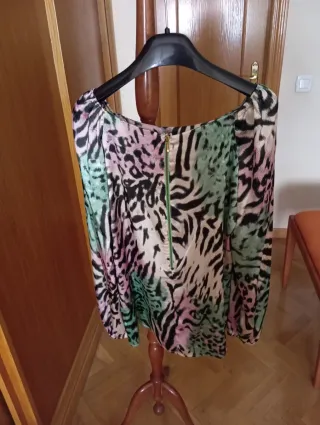 Blusa mujer talla S estampado animal