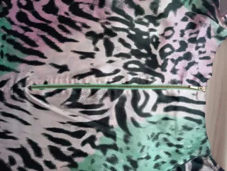 Blusa mujer talla S estampado animal