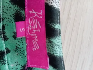 Blusa mujer talla S estampado animal