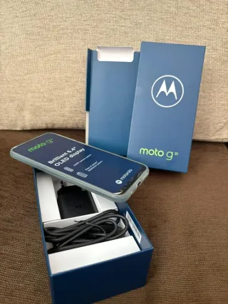 Motorola G31 128GB Azul Nuevo con Accesorios