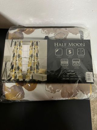 Cortinas Lush Decor Leah con ojales florales