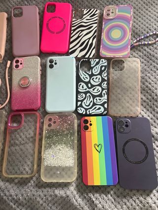 18 Fundas iPhone 11 Variadas