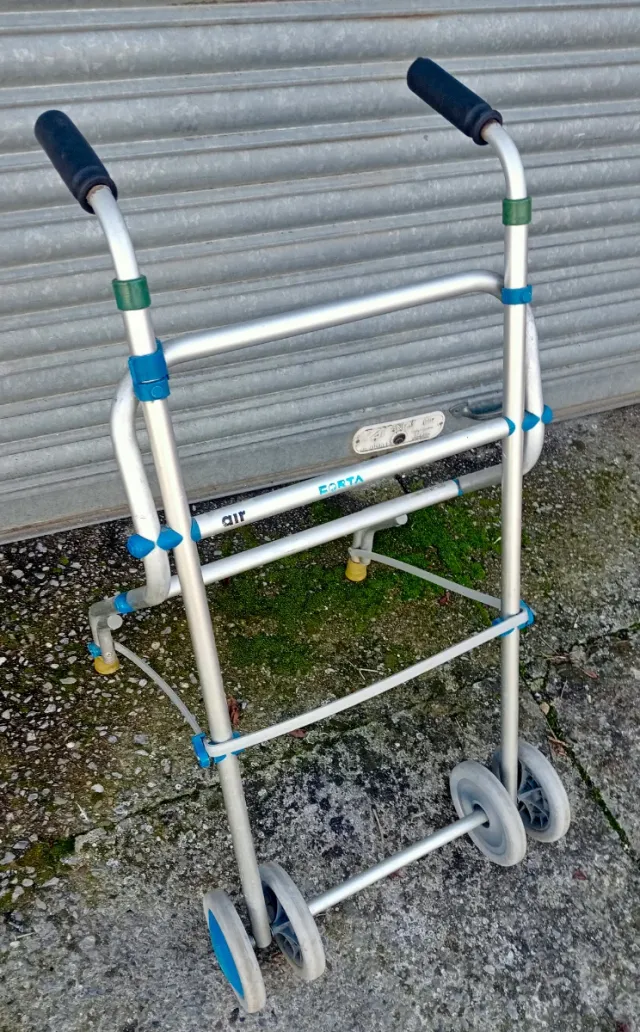 Andador/Caminador Plegable FORCA AIR