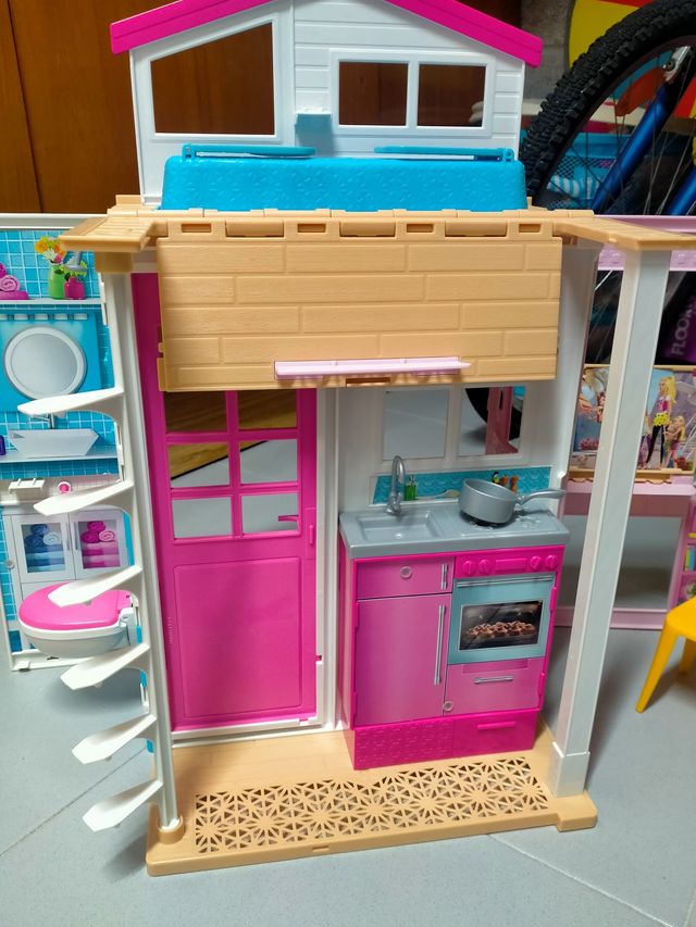 Maletín Casa Barbie Completa