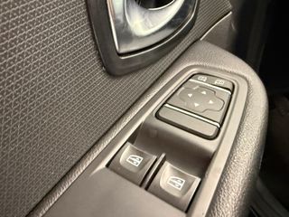 RENAULT CLIO LIMITED SPORT EDITION