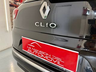 RENAULT CLIO LIMITED SPORT EDITION