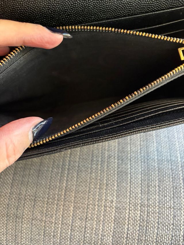 Bolso Saint Laurent Negro Cadena Dorada