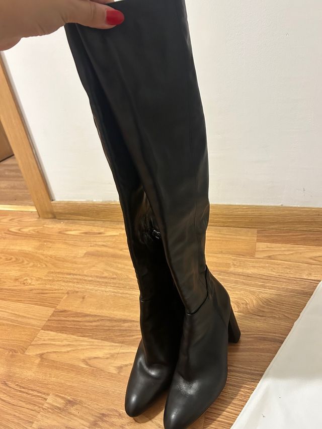 Botas altas Zara negras talla 39