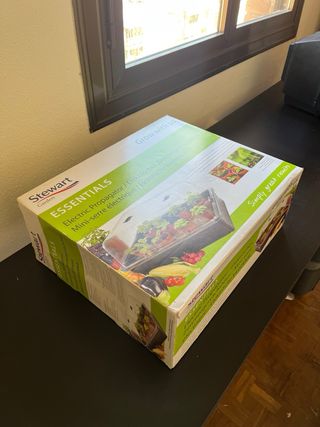 Invernadero eléctrico para plantas