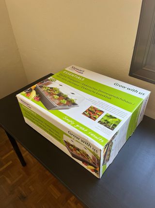 Invernadero eléctrico para plantas