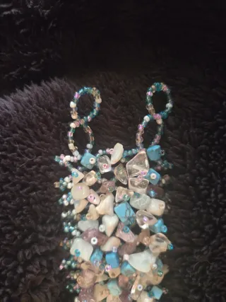 Pulsera de cuentas artesanal elástica