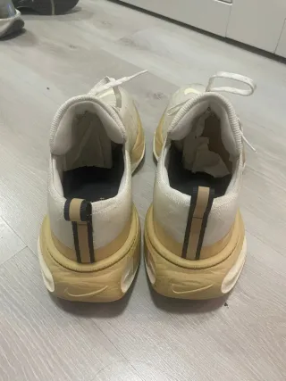 Zapatillas Nike zoomX invincible run FK3  Talla 46