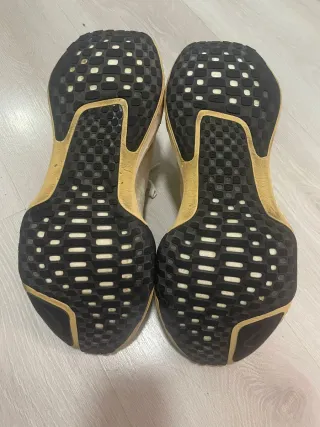 Zapatillas Nike zoomX invincible run FK3  Talla 46