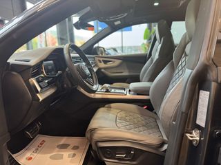Audi Q8 55 TFSIe Quattro  Black Line  380 cv