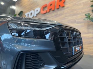 Audi Q8 55 TFSIe Quattro  Black Line  380 cv