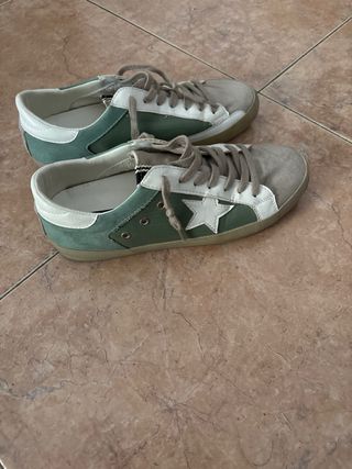 Zapatillas Corina Talla 38 Verde y Blanco