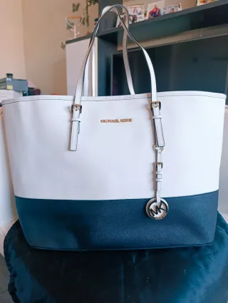 Bolso extragrande Michael Kors Jet Set Grande Piel