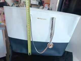 Bolso extragrande Michael Kors Jet Set Grande Piel