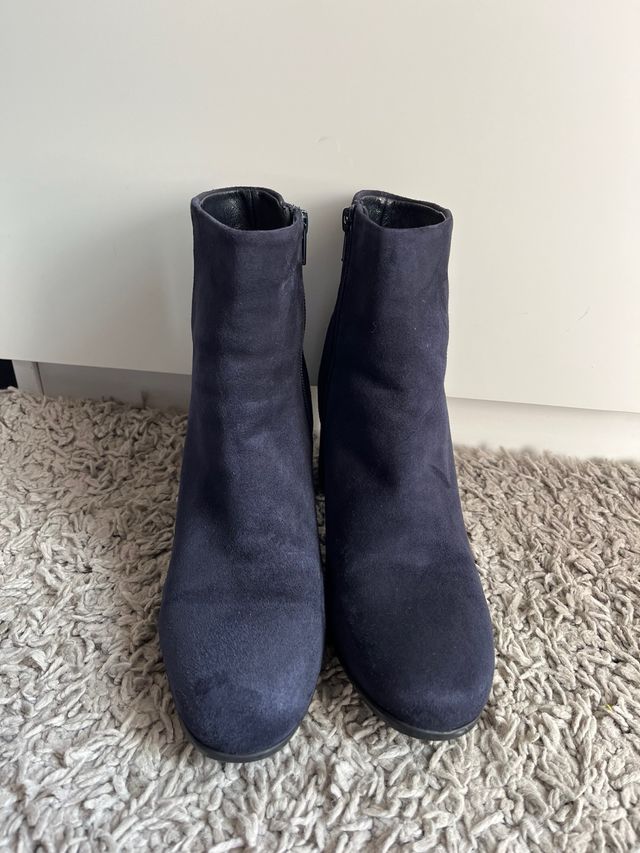 Botines Unisa azul marino