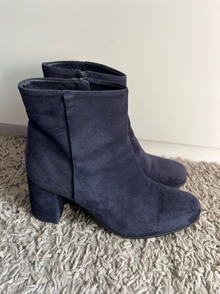 Botines Unisa azul marino