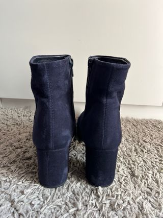 Botines Unisa azul marino