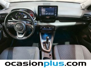 Toyota Yaris 120H Business Plus 85 kW (116 CV)