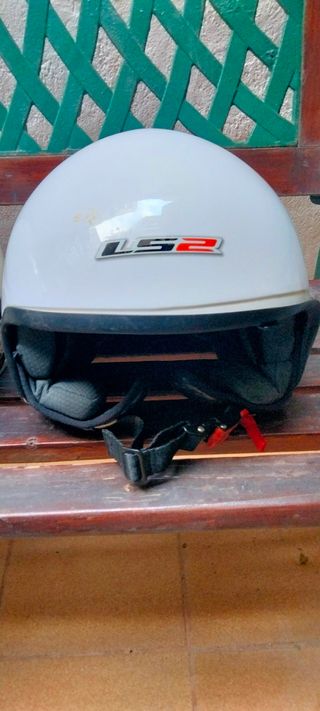 Casco de moto Helix blanco con visera  y de bici