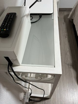 Mesita/Cómoda Hierro y Cristal