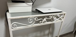 Mesita/Cómoda Hierro y Cristal