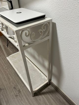 Mesita/Cómoda Hierro y Cristal