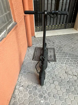 Patinete Eléctrico Negro