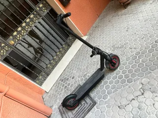 Patinete Eléctrico Negro