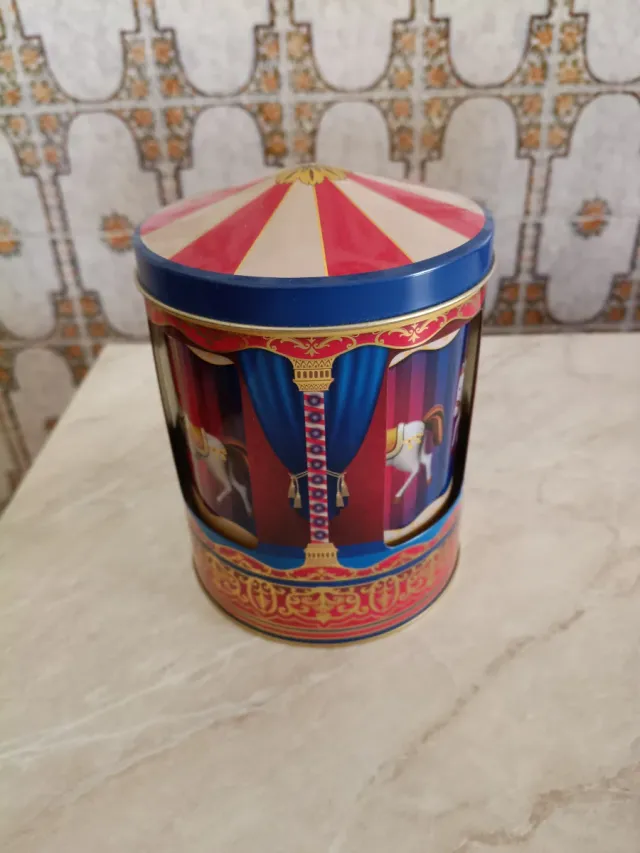 Carillon musicale giostra cavalli