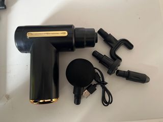 Pistola Masajeador Muscular Negro Dorado