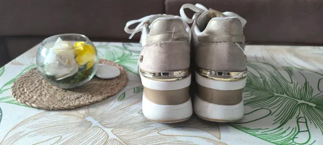 Zapatillas Xti cuña blancas talla 38