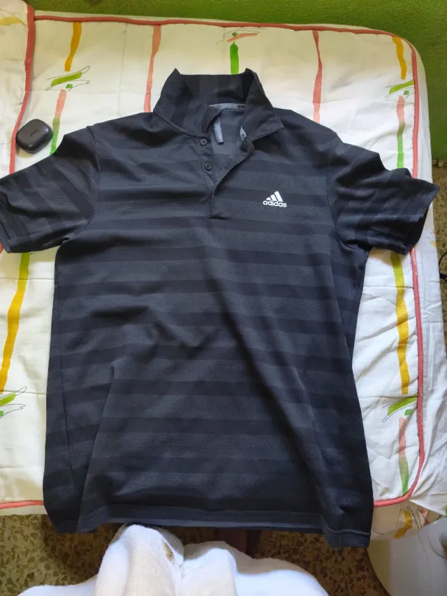 Camiseta Adidas Rayas Negras Talla M
