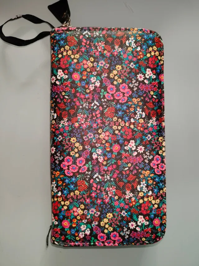 Monedero floral