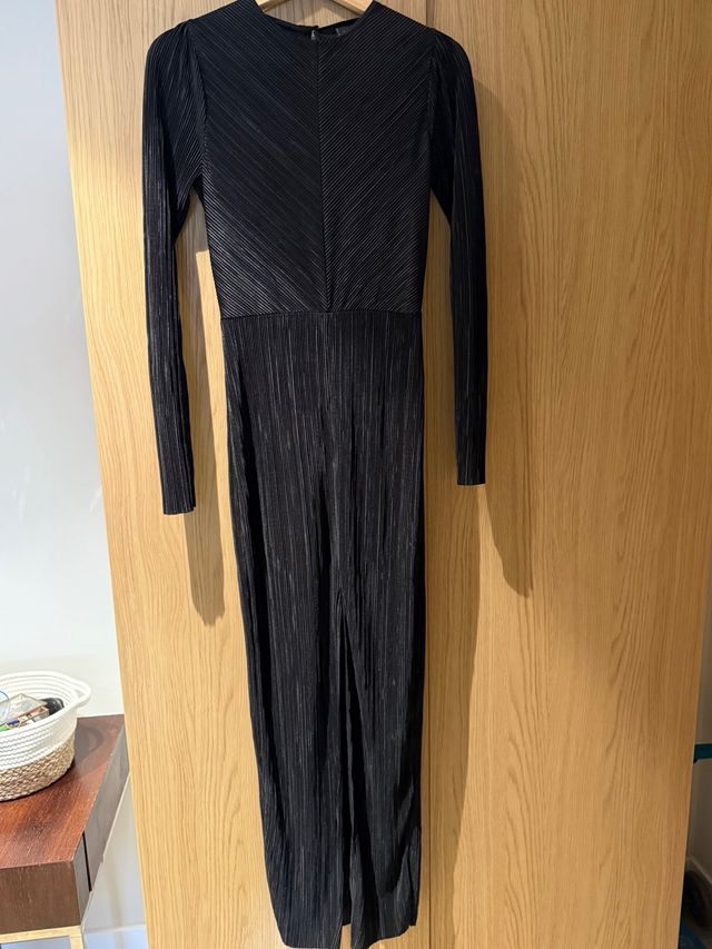 Vestido fiesta negro Zara