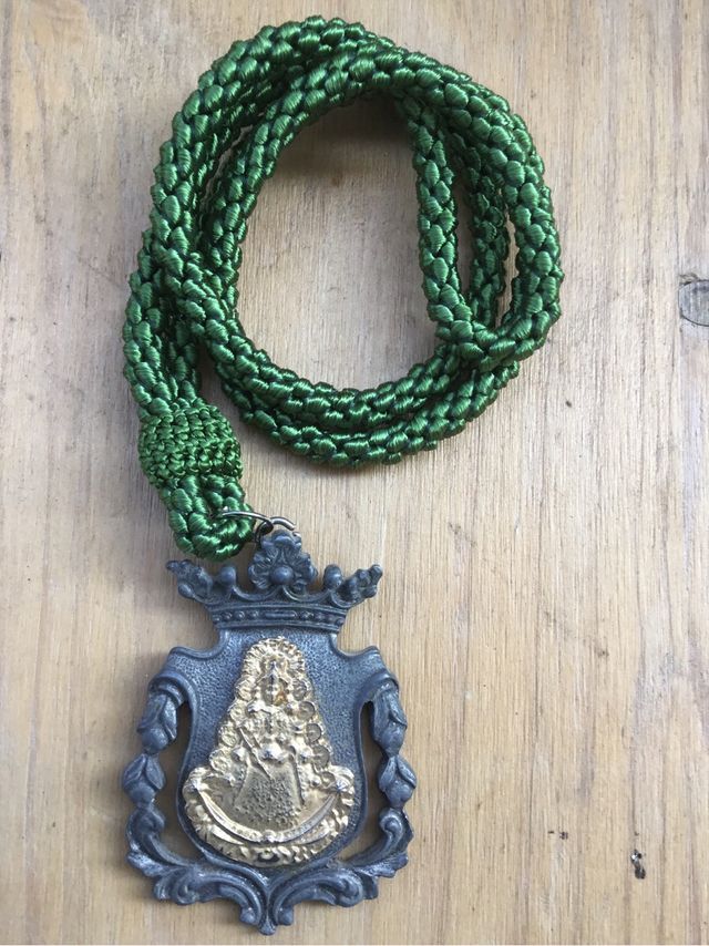 MEDALLA HERMANDAD ROCÍO TRIANA