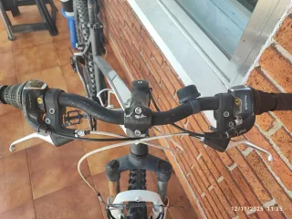 Bicicleta Rockrider 5.1