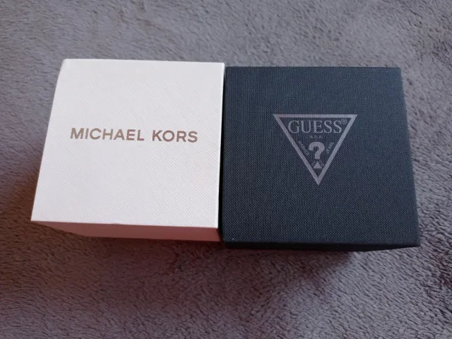 Cajas para relojes Michael Kors y Guess