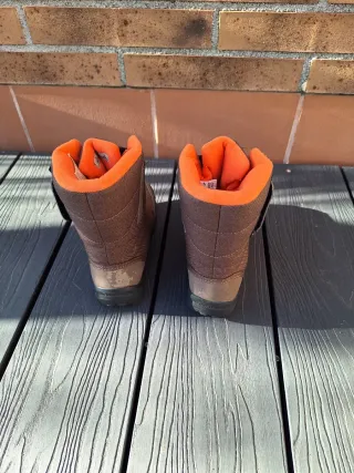 Botas de nieve para niños.