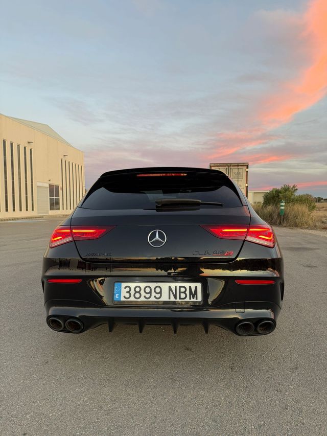Mercedes-Benz CLA CLA Mercedes-AMG 45 4MATIC+ Shooting Bra