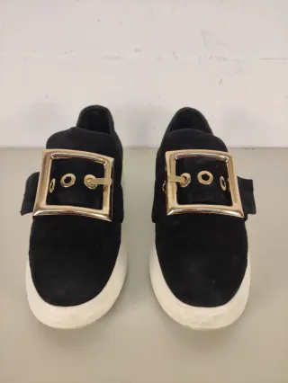 Scarpe donna nere con fibbia decorativa