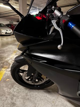 Yamaha YZF R-125 2009