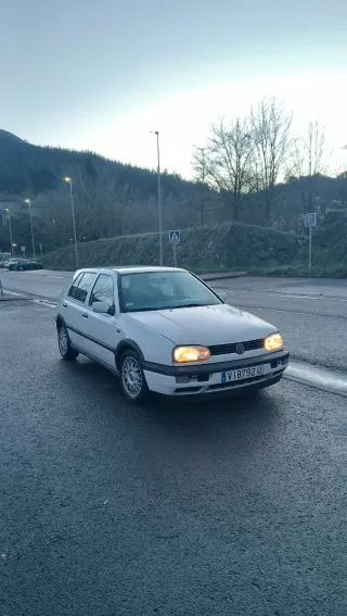Volkswagen Golf 1997