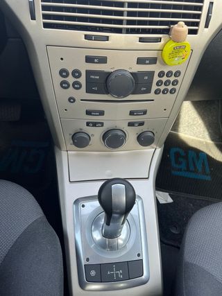 Opel Astra H 2007 1.6 easytronic 65000 km